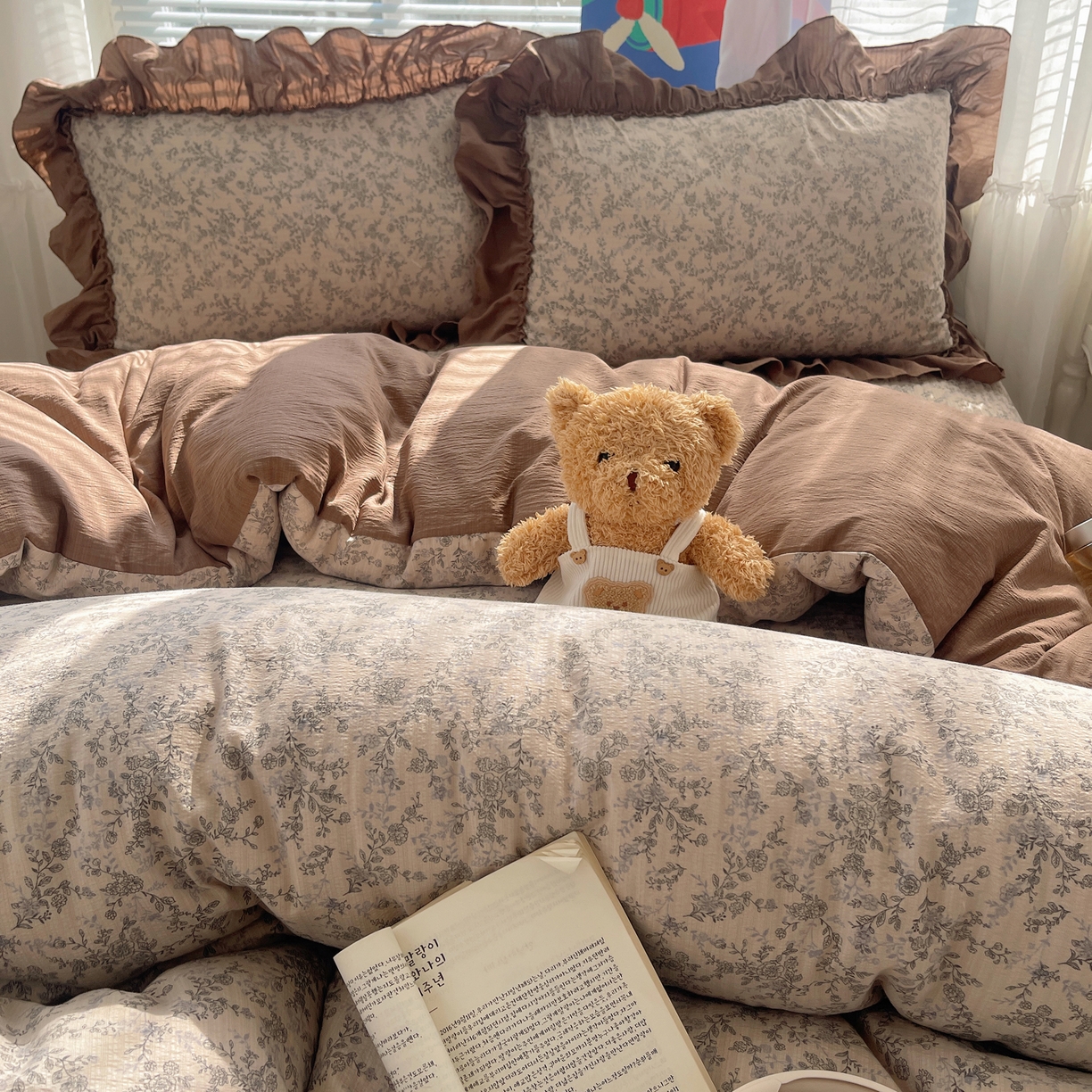 91家纺网 家纺一手货源 找家纺 韩都家居 2026新款云感双层纱床盖四件套 赫本咖