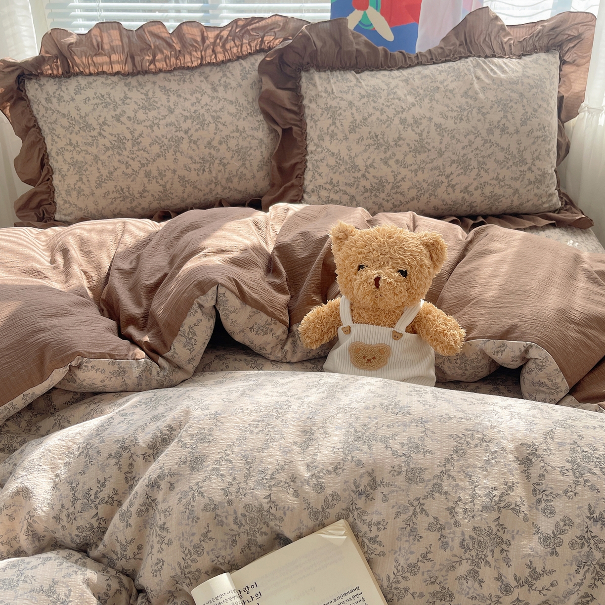 91家纺网 家纺一手货源 找家纺 韩都家居 2026新款云感双层纱床盖四件套 赫本咖