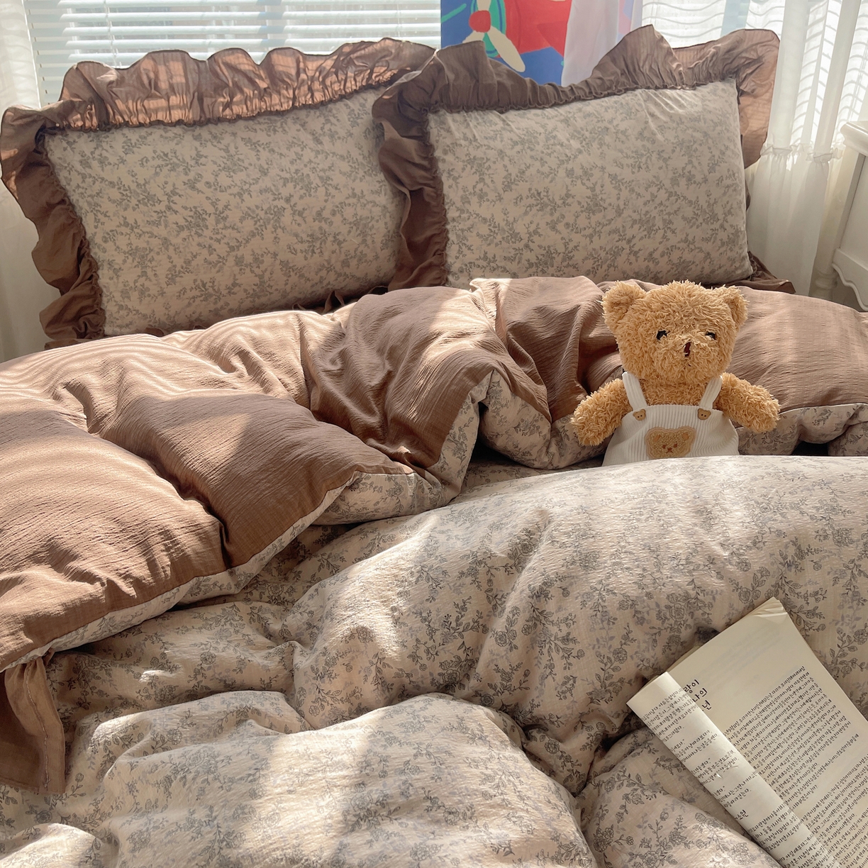 91家纺网 家纺一手货源 找家纺 韩都家居 2026新款云感双层纱床盖四件套 赫本咖