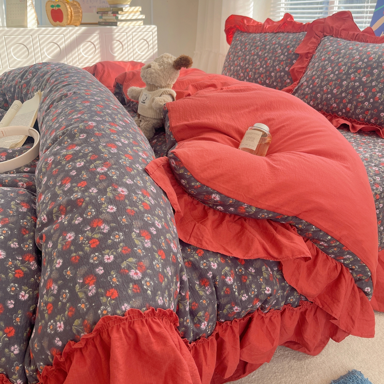 91家纺网 家纺一手货源 找家纺 韩都家居 2026新款云感双层纱床盖四件套 花季