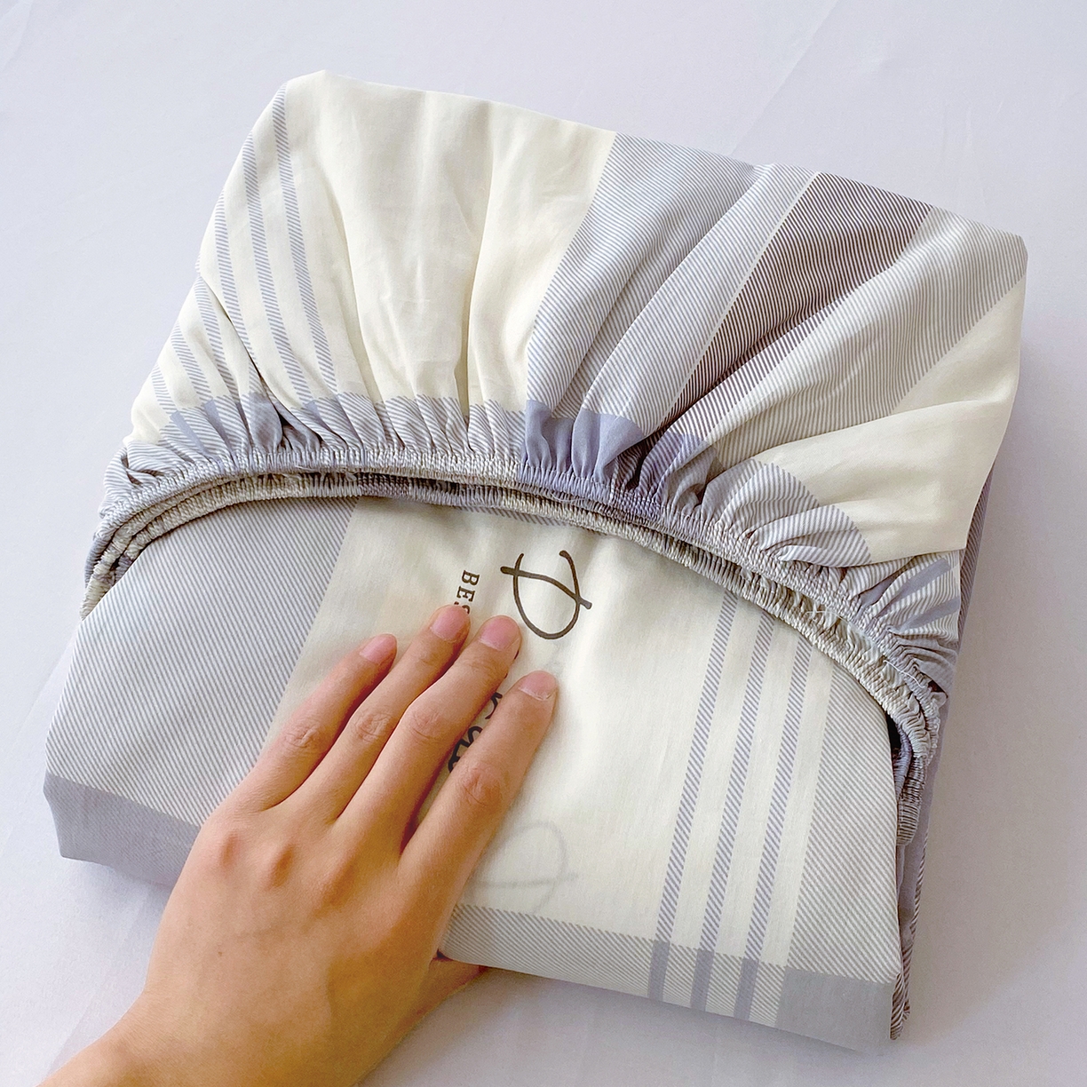 91家纺网 家纺一手货源 找家纺 金丝兔 2026新款纯棉印花单品床笠系列 浅念格