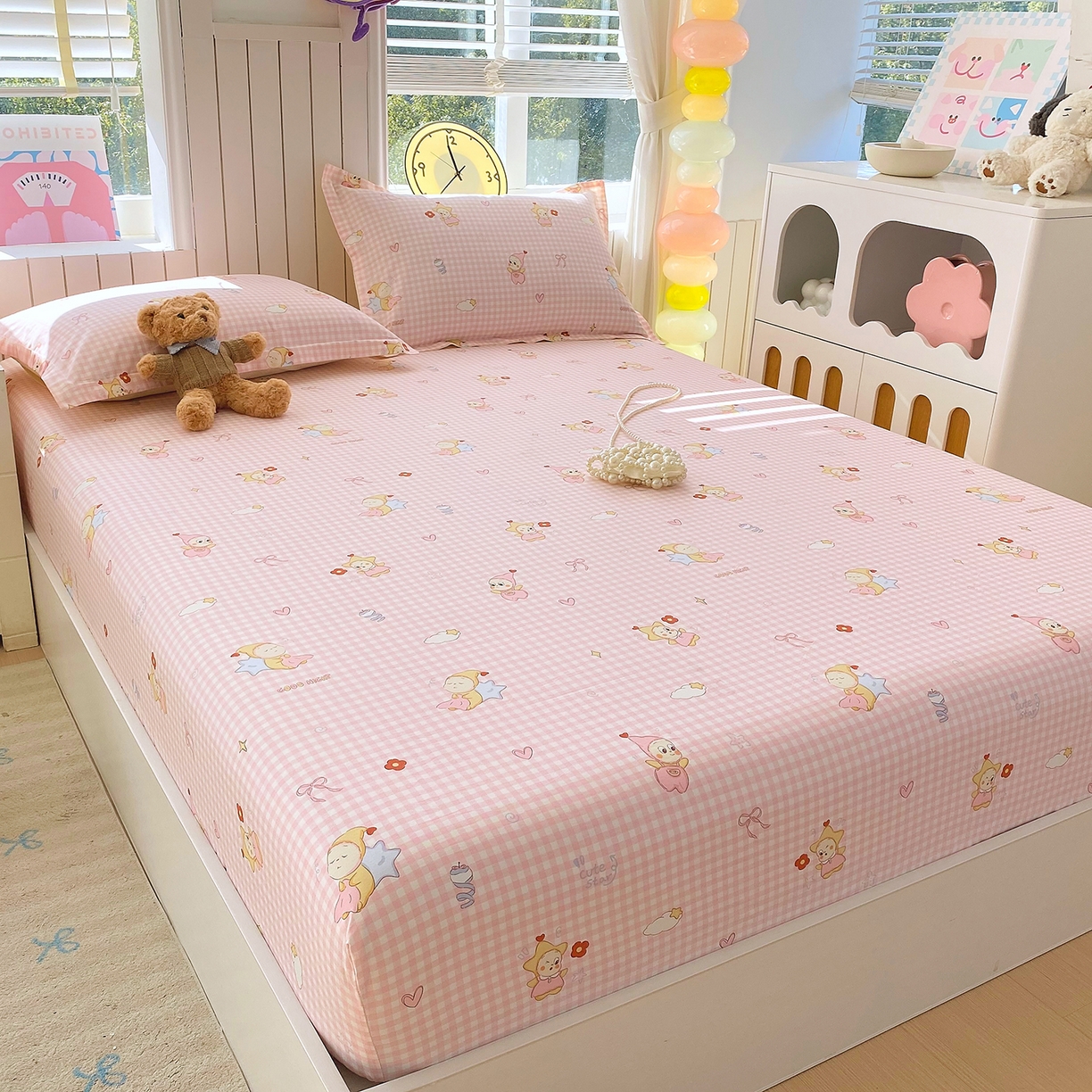 91家纺网 家纺一手货源 找家纺 金丝兔 2026新款纯棉印花单品床笠系列 甜梦精灵-粉