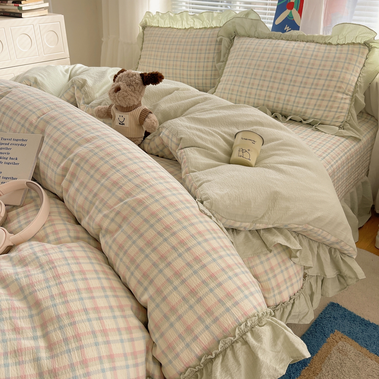 91家纺网 家纺一手货源 找家纺 韩都家居 2026新款云感双层纱床盖四件套 叶语格