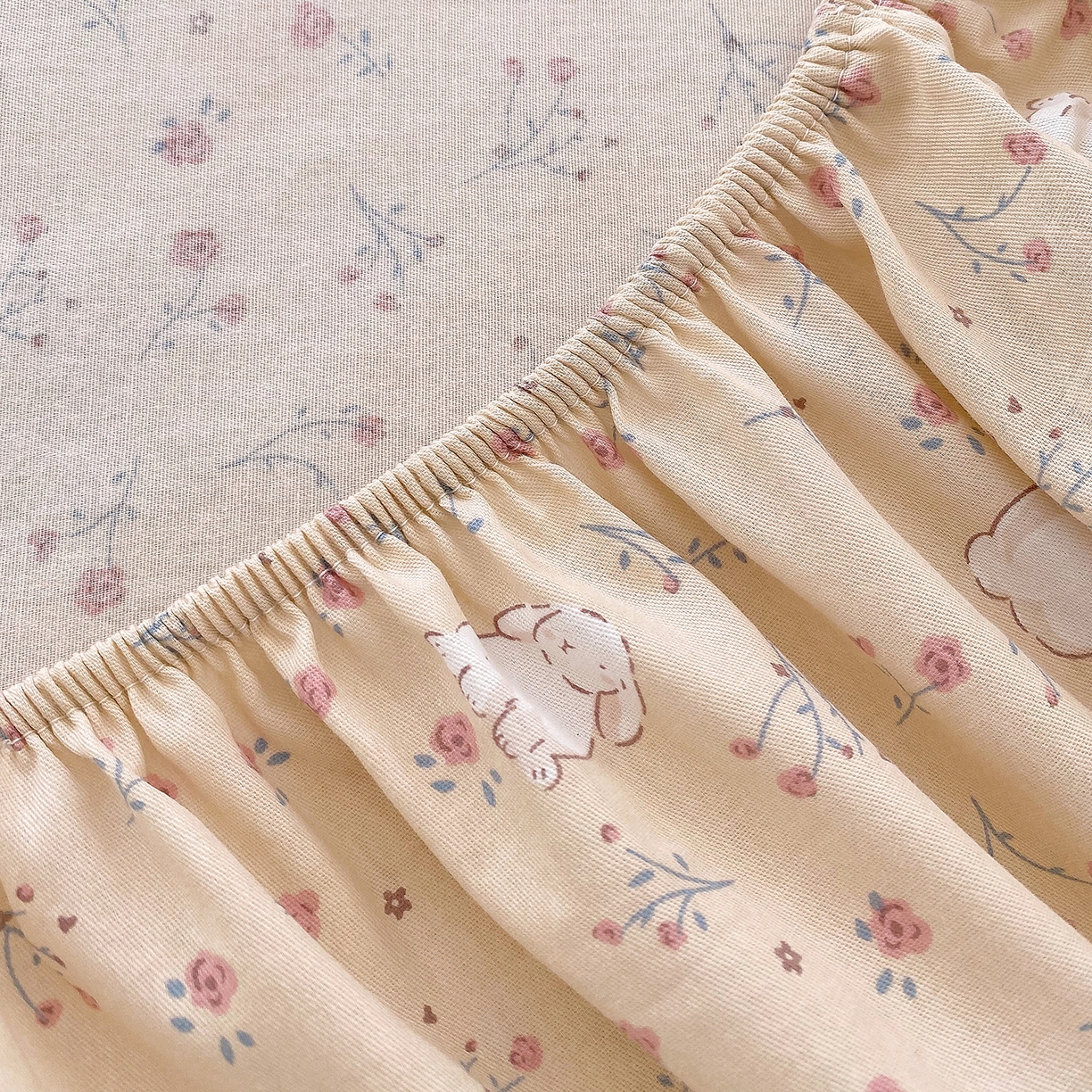 91家纺网 家纺一手货源 找家纺 金丝兔 2026新款纯棉印花单品床笠系列 仙妮兔