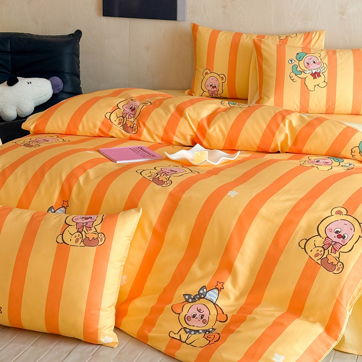 91家纺网 家纺一手货源 找家纺 卧趣家纺 2026新款纯棉四件套高级100Pro全棉贡缎卡通四件套 绵绵汪