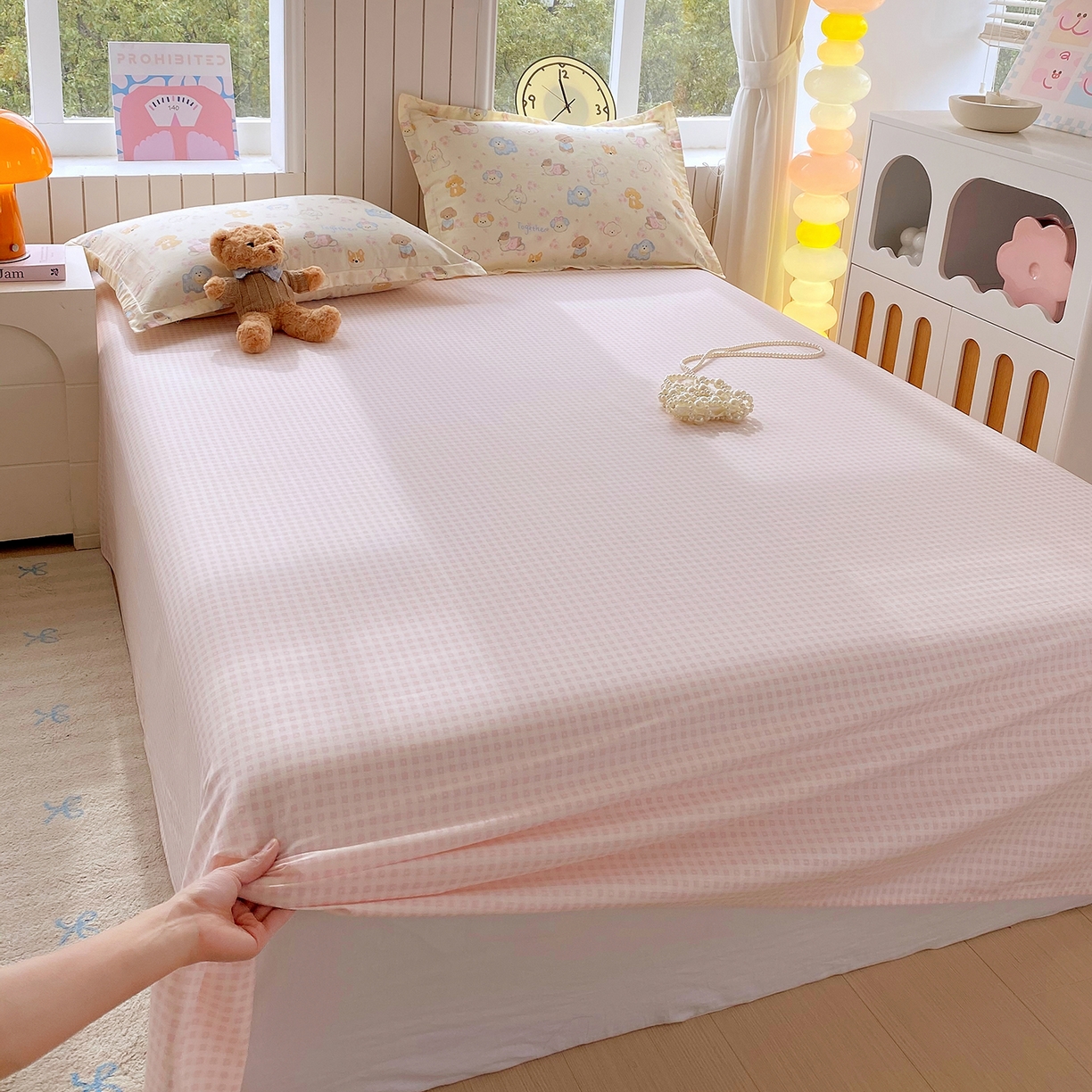 91家纺网 家纺一手货源 找家纺 金丝兔 2026新款纯棉印花单品床单系列 粉小格