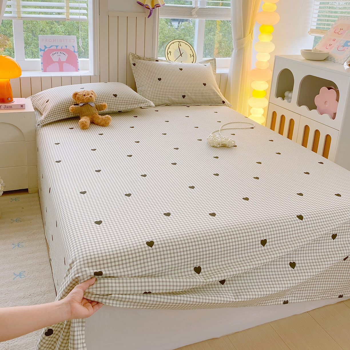 91家纺网 家纺一手货源 找家纺 金丝兔 2026新款纯棉印花单品床单系列 格子爱心