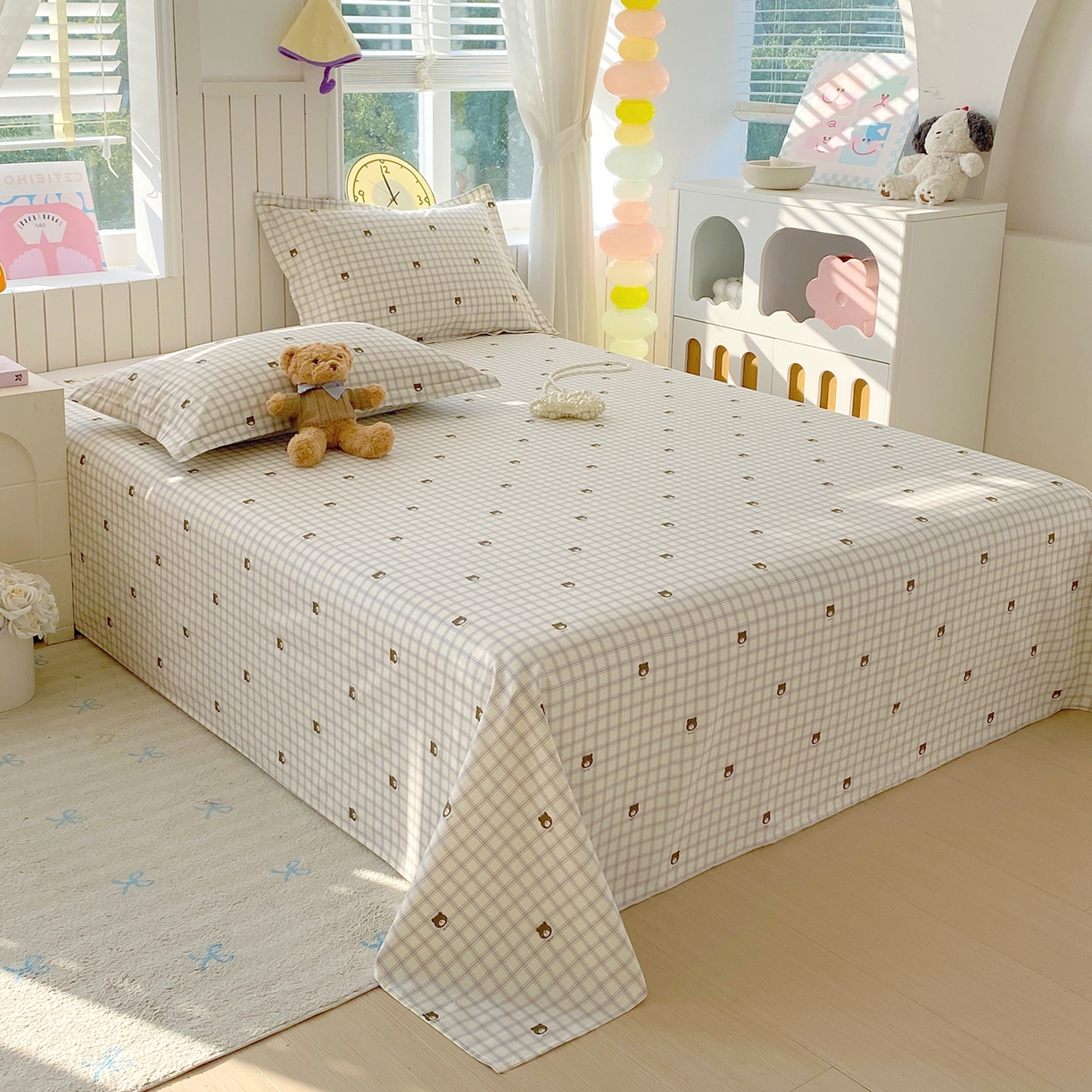 91家纺网 家纺一手货源 找家纺 金丝兔 2026新款纯棉印花单品床单系列 格子熊