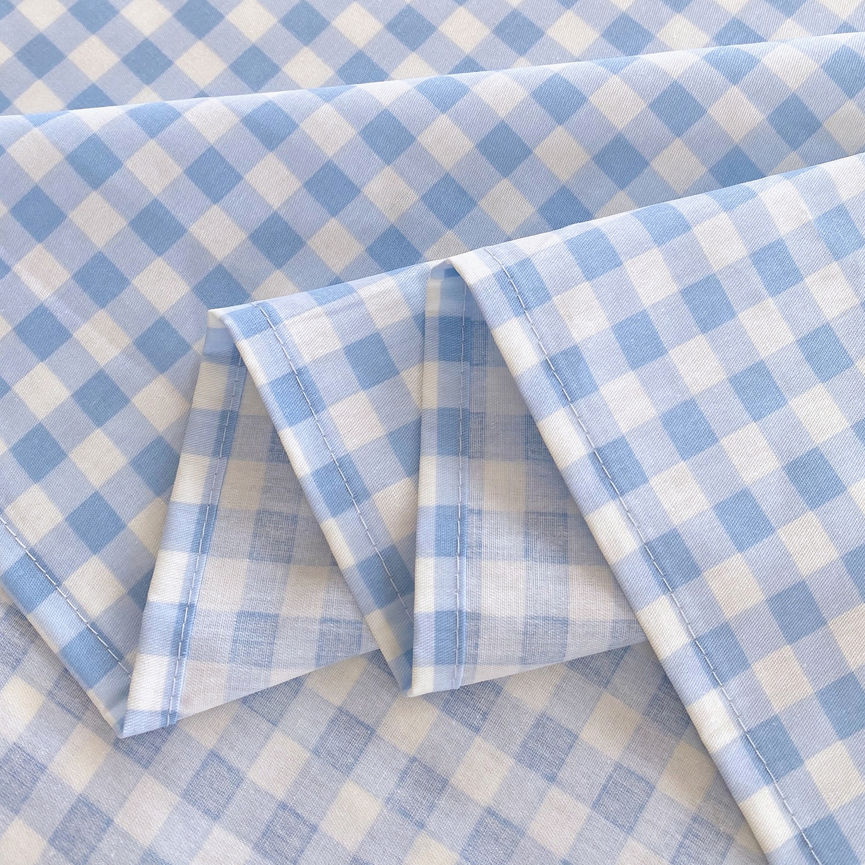 91家纺网 家纺一手货源 找家纺 金丝兔 2026新款纯棉印花单品床单系列 蓝小格