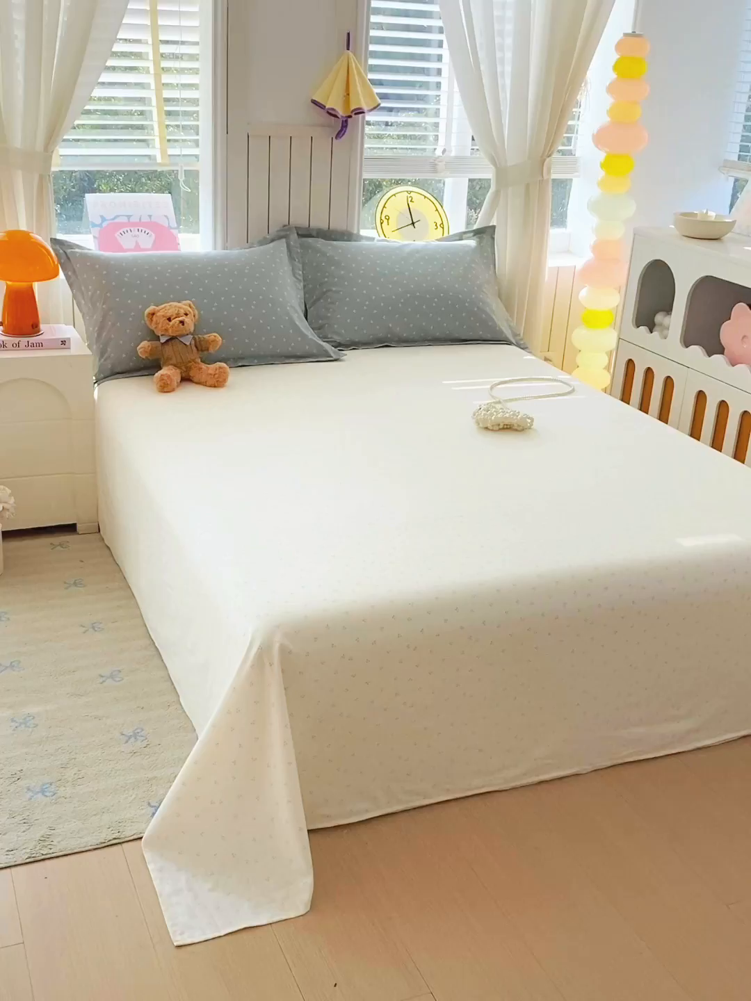 91家纺网 家纺一手货源 找家纺 金丝兔 2026新款纯棉印花单品床单系列 奶蓝樱桃