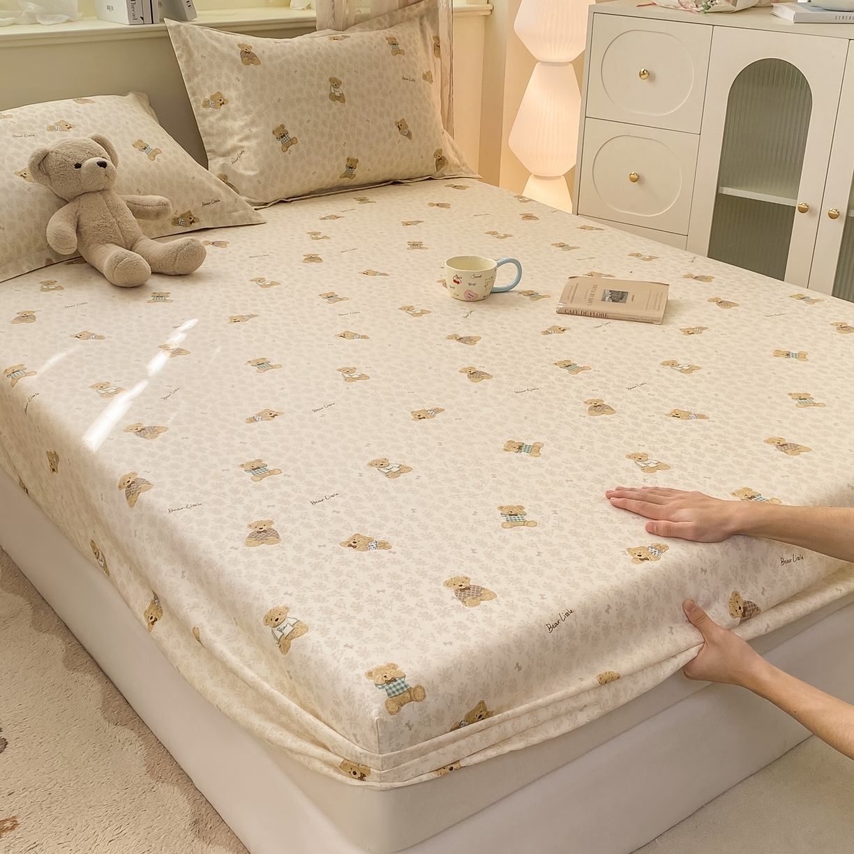 91家纺网 家纺一手货源 找家纺 花梦欣 2026新款全棉印花单品系列-单床笠 果酱电台