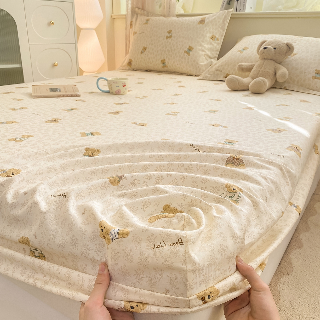 91家纺网 家纺一手货源 找家纺 花梦欣 2026新款全棉印花单品系列-单床笠 果酱电台