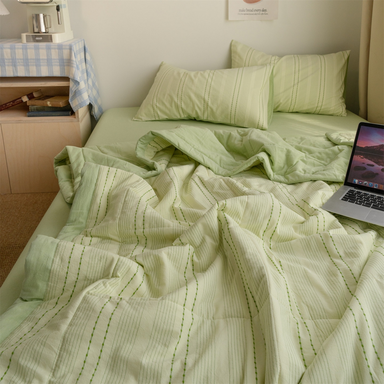 91家纺网 家纺一手货源 找家纺 被窝家纺 2026新款米粒提花全棉水洗棉新疆棉花夏被夏凉被空调被四件套 米粒-嫩绿