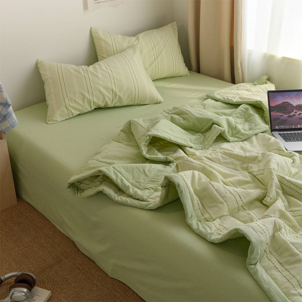 91家纺网 家纺一手货源 找家纺 被窝家纺 2026新款米粒提花全棉水洗棉新疆棉花夏被夏凉被空调被四件套 米粒-嫩绿