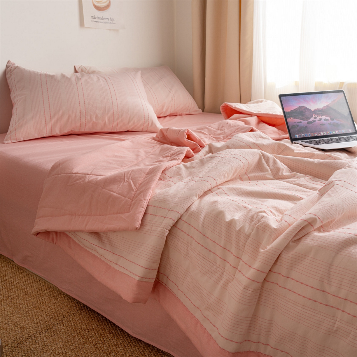 91家纺网 家纺一手货源 找家纺 被窝家纺 2026新款米粒提花全棉水洗棉新疆棉花夏被夏凉被空调被四件套 米粒-淡粉