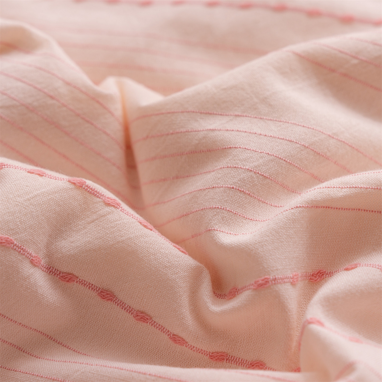 91家纺网 家纺一手货源 找家纺 被窝家纺 2026新款米粒提花全棉水洗棉新疆棉花夏被夏凉被空调被四件套 米粒-淡粉