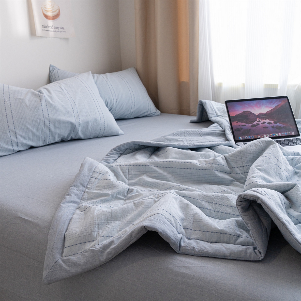 91家纺网 家纺一手货源 找家纺 被窝家纺 2026新款米粒提花全棉水洗棉新疆棉花夏被夏凉被空调被四件套 米粒-天蓝