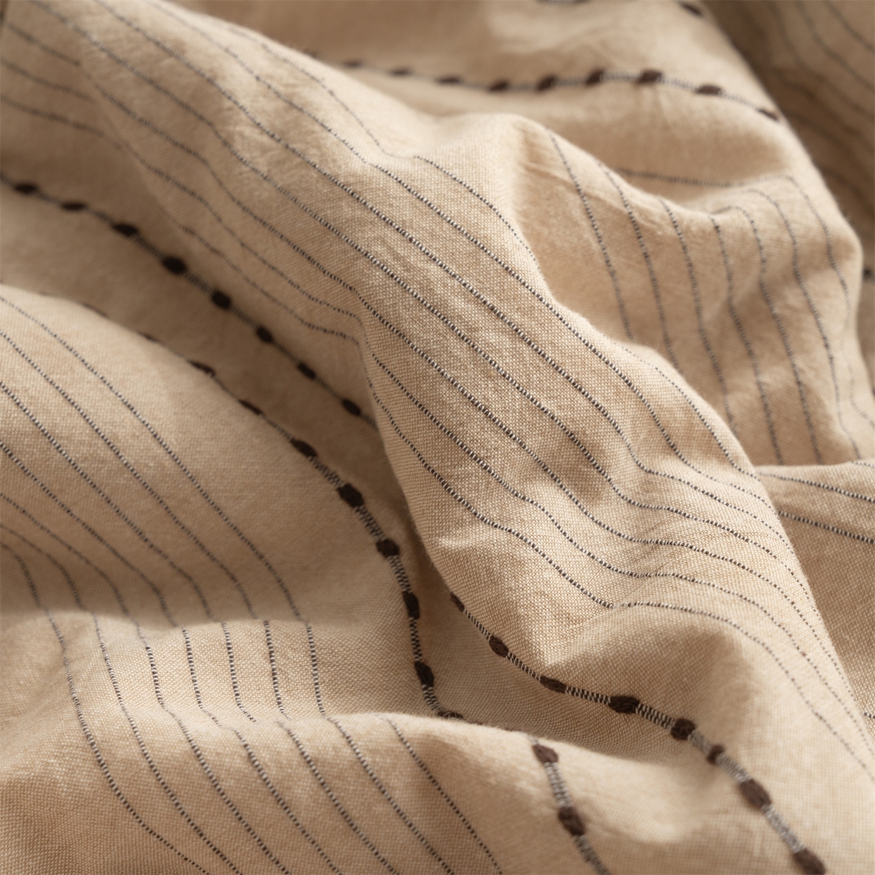 91家纺网 家纺一手货源 找家纺 被窝家纺 2026新款米粒提花全棉水洗棉新疆棉花夏被夏凉被空调被四件套 米粒-卡其