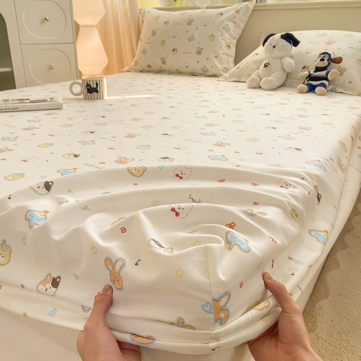 91家纺网 家纺一手货源 找家纺 花梦欣 2026新款全棉印花单品系列-单床笠 萌宠国度