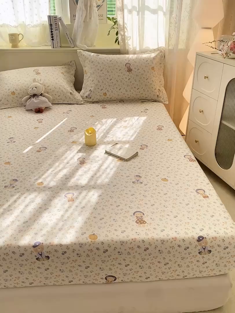 91家纺网 家纺一手货源 找家纺 花梦欣 2026新款全棉印花单品系列-单床笠 碎花兔熊