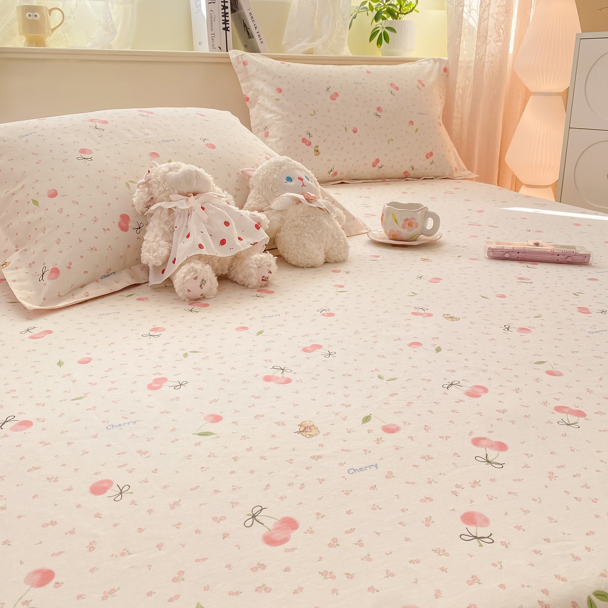 91家纺网 家纺一手货源 找家纺 花梦欣 2026新款全棉印花单品系列-单床笠 樱桃甜宠