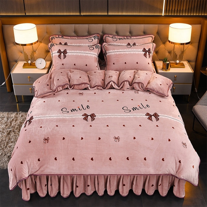 91家纺网 家纺一手货源 找家纺 (总)赛丽雅 2025新款牛奶绒床裙四件套8-9斤法莱绒直播爆款日产2万套