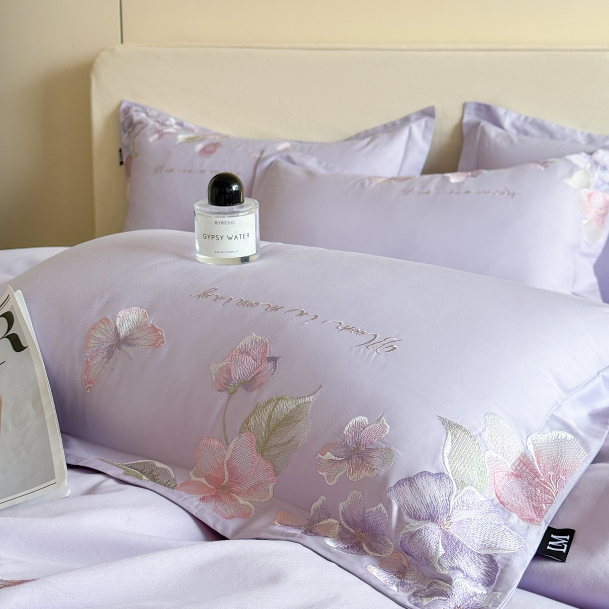 91家纺网 家纺一手货源 找家纺 乐美家纺 2026新款春夏新品全棉刺绣悦璟系列四件套 悦璟（丁香紫）