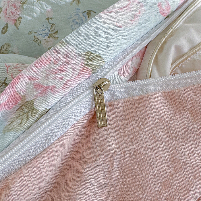 91家纺网 家纺一手货源 找家纺 云玲时尚 2026新款云感双层纱印花四件套 春日限定