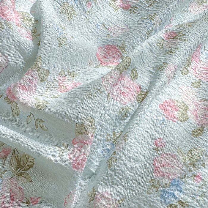 91家纺网 家纺一手货源 找家纺 云玲时尚 2026新款云感双层纱印花四件套 春日限定