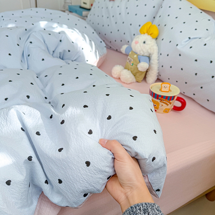 91家纺网 家纺一手货源 找家纺 云玲时尚 2026新款云感双层纱印花四件套 海盐甜心