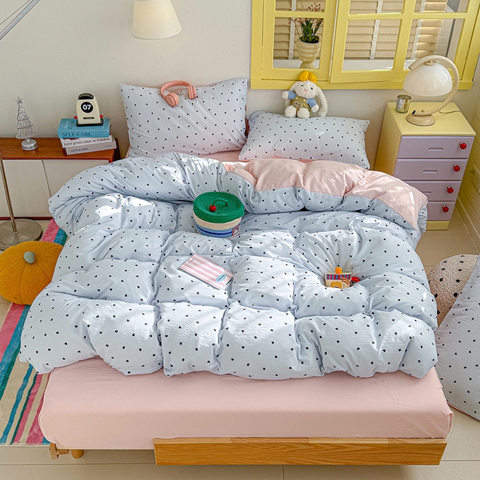 91家纺网 家纺一手货源 找家纺 云玲时尚 2026新款云感双层纱印花四件套 海盐甜心