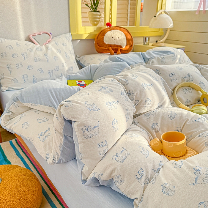 91家纺网 家纺一手货源 找家纺 云玲时尚 2026新款云感双层纱印花四件套 韩范小猫