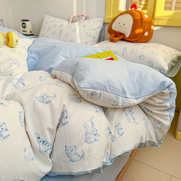 91家纺网 家纺一手货源 找家纺 云玲时尚 2026新款云感双层纱印花四件套 韩范小猫