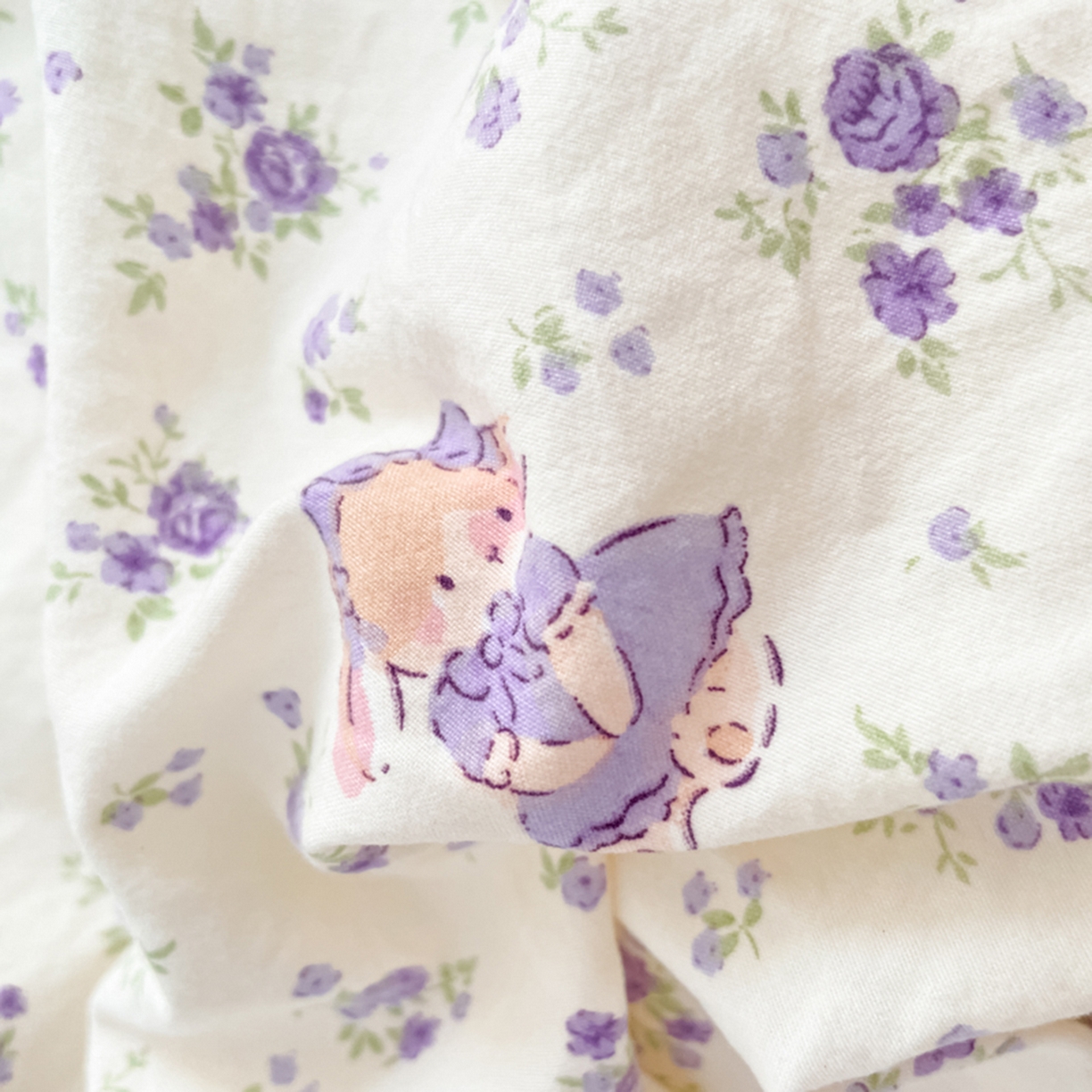 91家纺网 家纺一手货源 找家纺 云玲时尚 2026新款古法水洗仿棉云感纱四件套 花集小兔