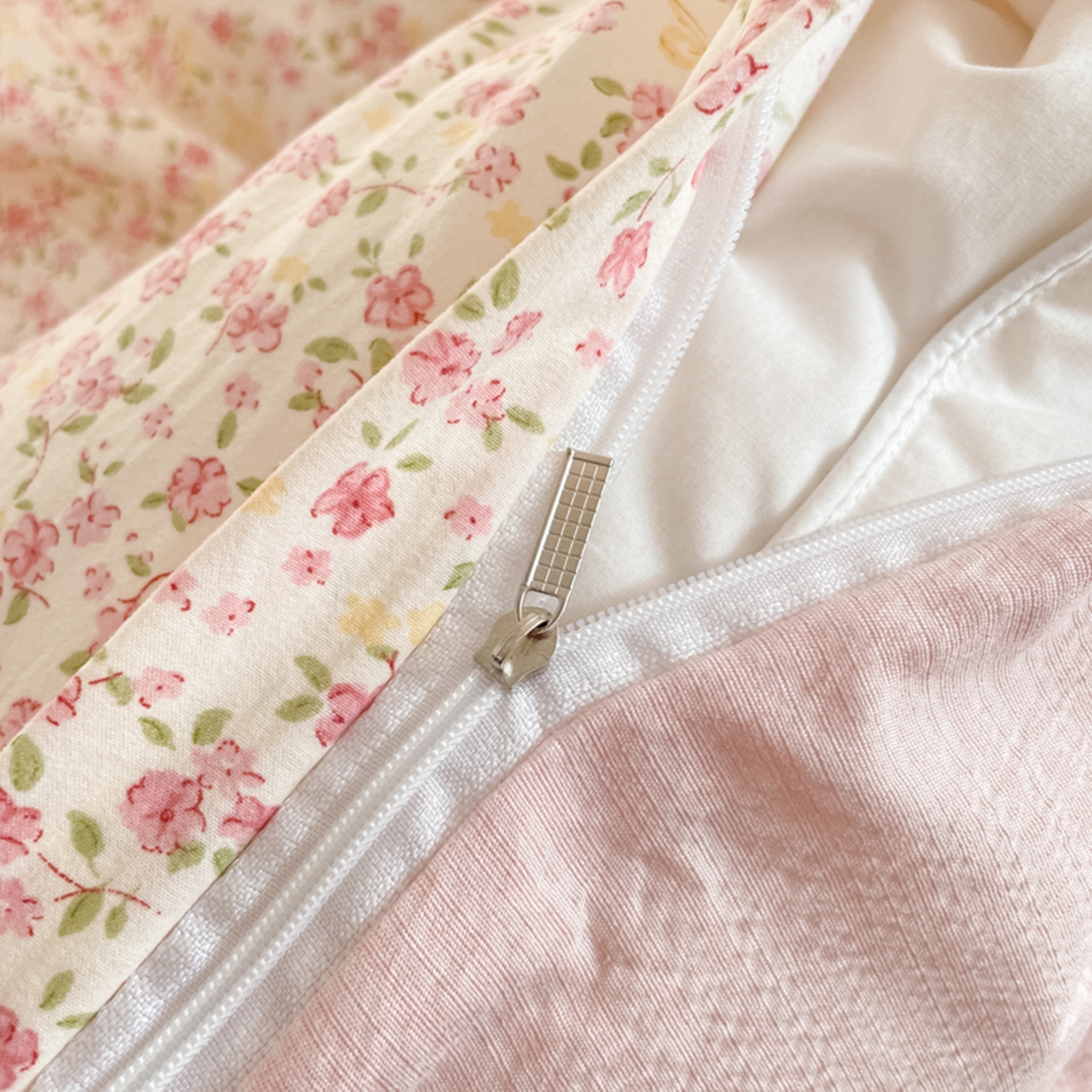 91家纺网 家纺一手货源 找家纺 云玲时尚 2026新款古法水洗仿棉云感纱四件套 花颜