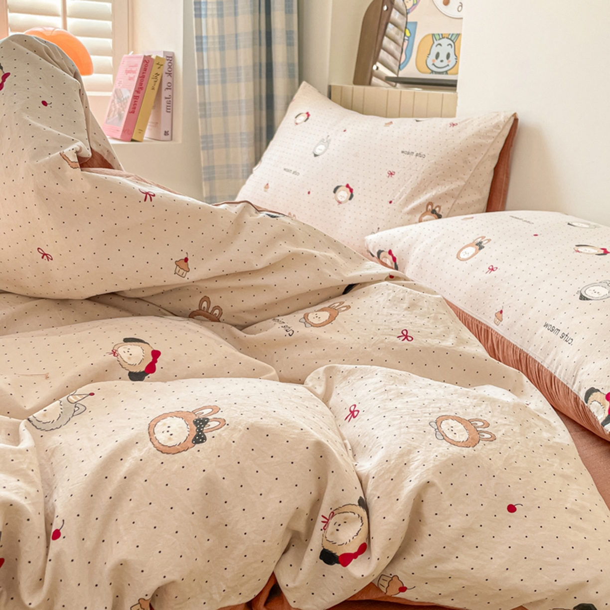 91家纺网 家纺一手货源 找家纺 云玲时尚 2026新款古法水洗仿棉云感纱四件套 焦糖LABUBU