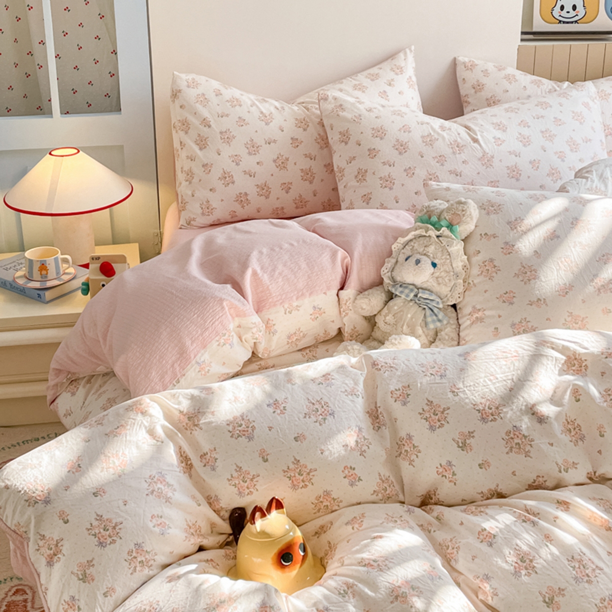 91家纺网 家纺一手货源 找家纺 云玲时尚 2026新款古法水洗仿棉云感纱四件套 梦境花园