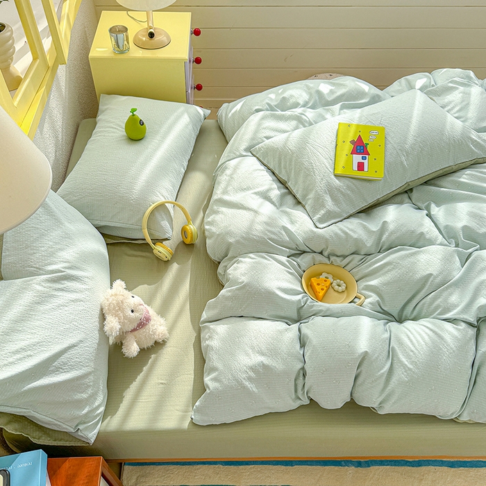 91家纺网 家纺一手货源 找家纺 云玲时尚 2026新款云感双层纱印花四件套 简夏