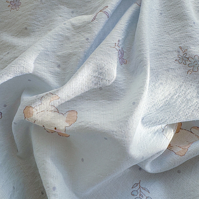 91家纺网 家纺一手货源 找家纺 云玲时尚 2026新款云感双层纱印花四件套 蓝蓝小奶狗