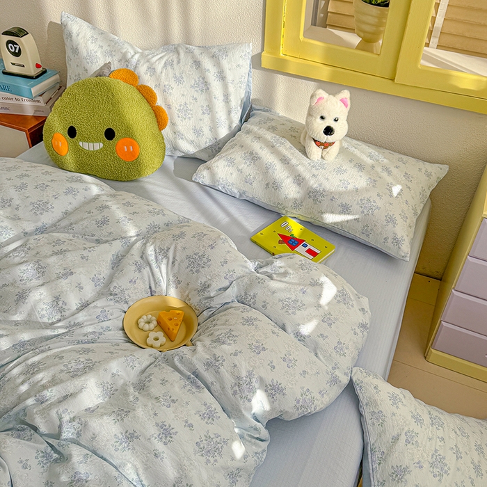 91家纺网 家纺一手货源 找家纺 云玲时尚 2026新款云感双层纱印花四件套 蓝萱