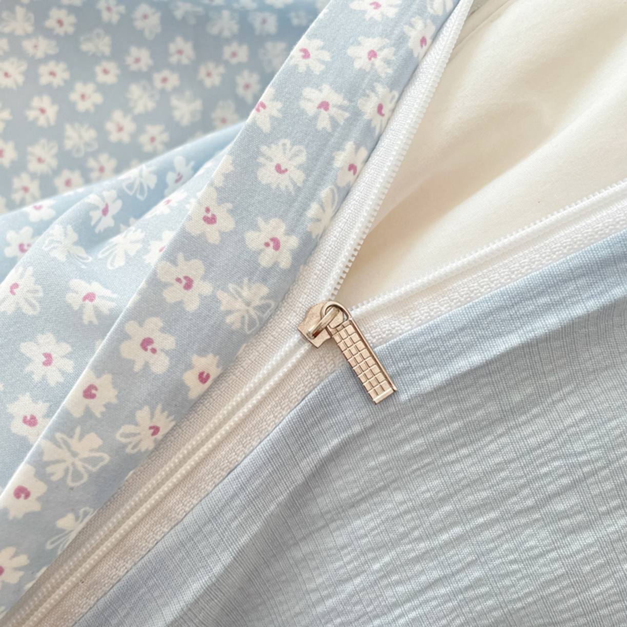 91家纺网 家纺一手货源 找家纺 云玲时尚 2026新款古法水洗仿棉云感纱四件套 小时光