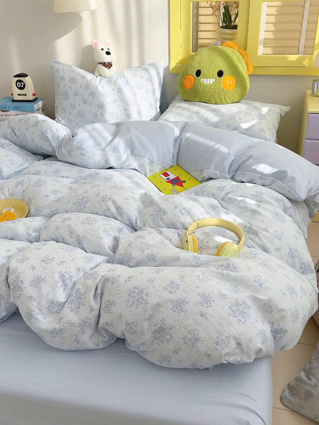 91家纺网 家纺一手货源 找家纺 云玲时尚 2026新款云感双层纱印花四件套 蓝萱