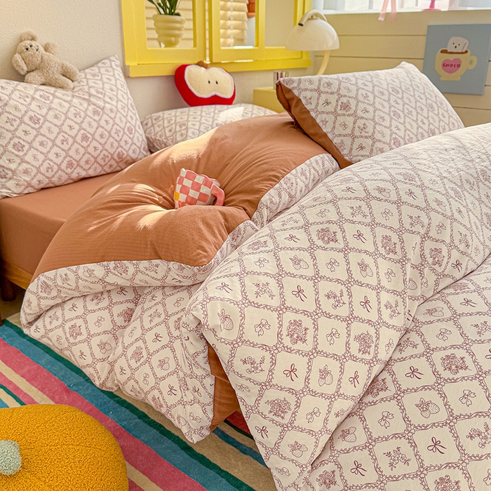 91家纺网 家纺一手货源 找家纺 云玲时尚 2026新款云感双层纱印花四件套 曼塔庄园