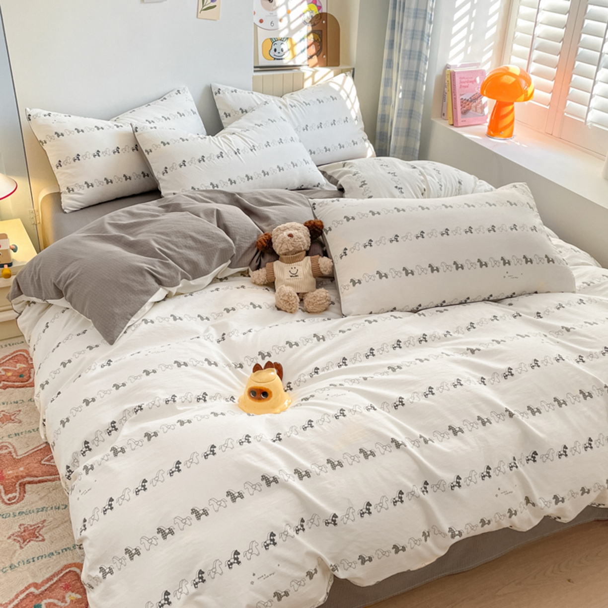 91家纺网 家纺一手货源 找家纺 云玲时尚 2026新款古法水洗仿棉云感纱四件套 旋转木马