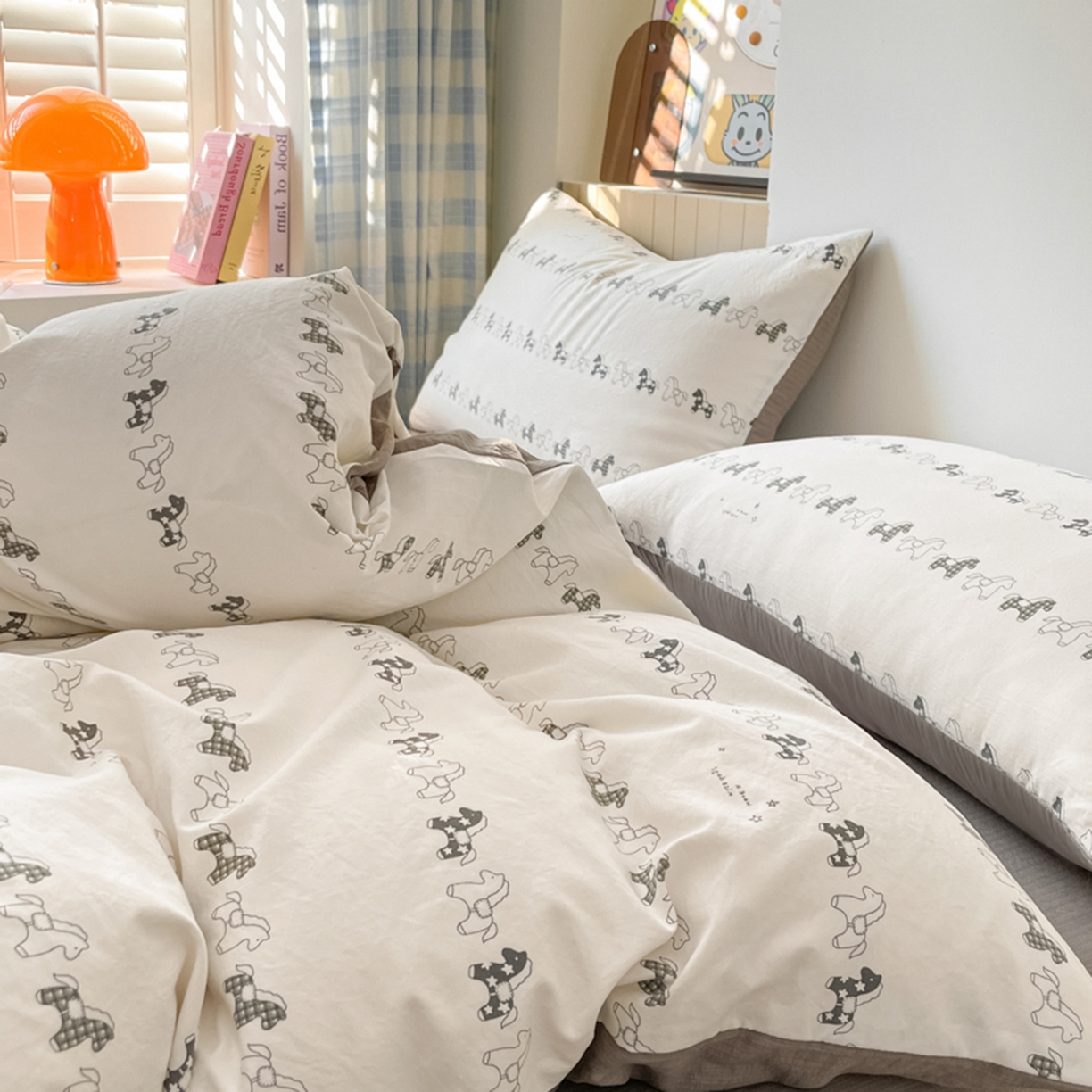 91家纺网 家纺一手货源 找家纺 云玲时尚 2026新款古法水洗仿棉云感纱四件套 旋转木马