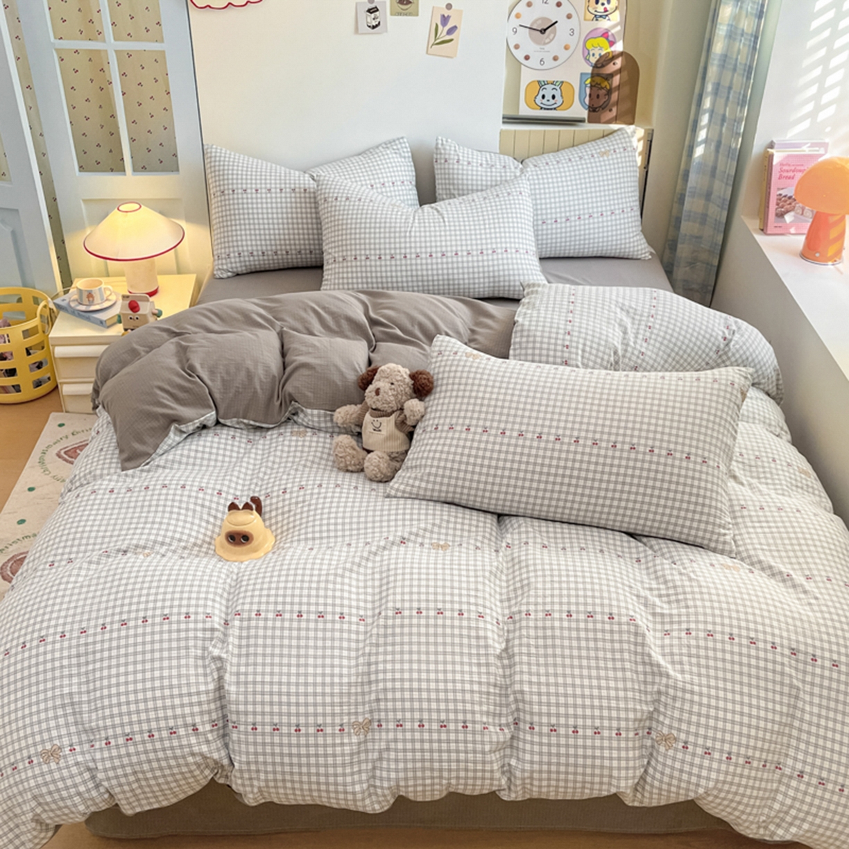 91家纺网 家纺一手货源 找家纺 云玲时尚 2026新款古法水洗仿棉云感纱四件套 樱桃格格