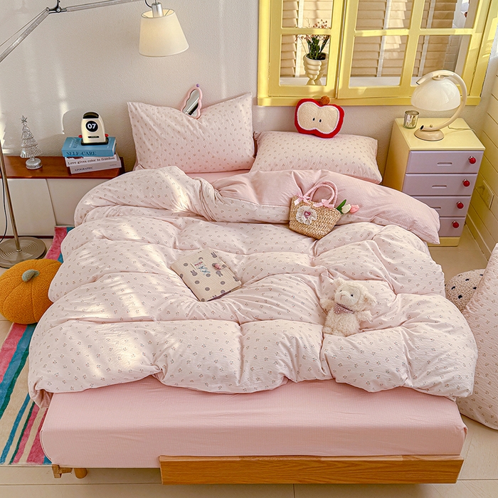 91家纺网 家纺一手货源 找家纺 云玲时尚 2026新款云感双层纱印花四件套 甜昔