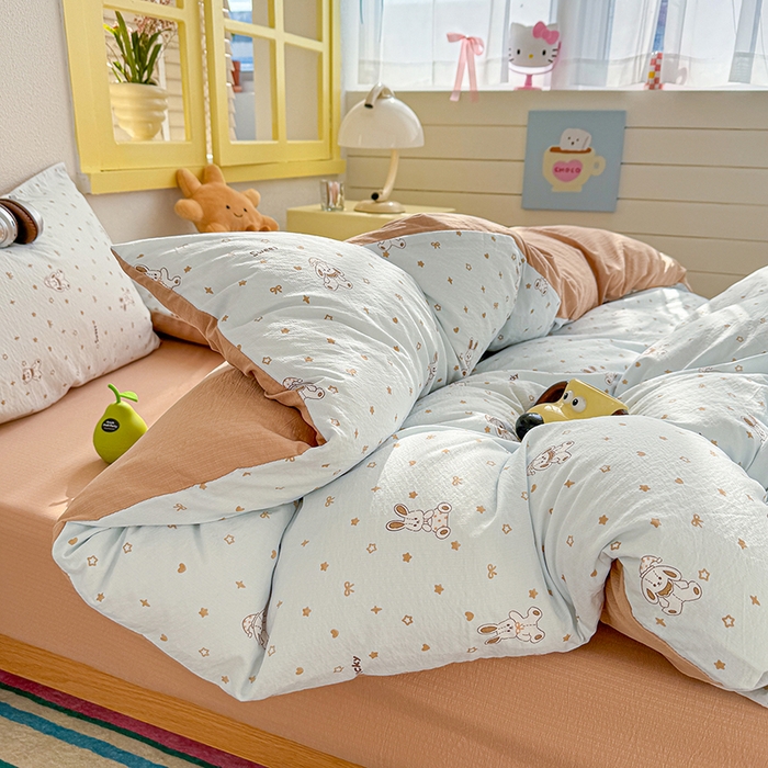 91家纺网 家纺一手货源 找家纺 云玲时尚 2026新款云感双层纱印花四件套 星星屁屁兔