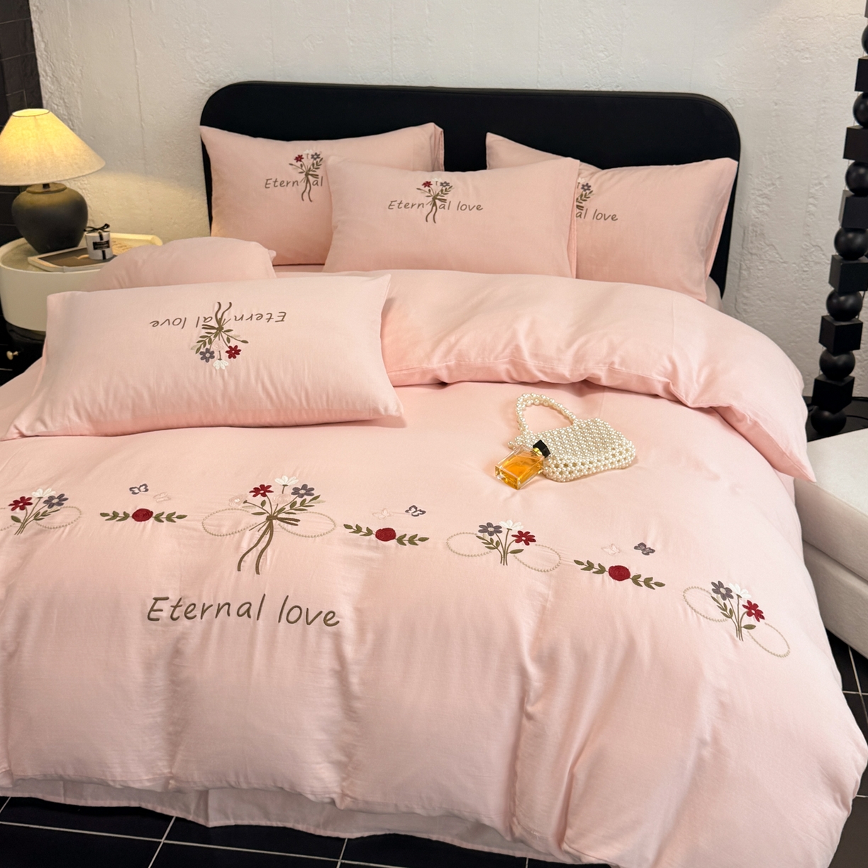 91家纺网 家纺一手货源 找家纺 （总）懒猫家纺 2026新款双层纱刺绣四件套