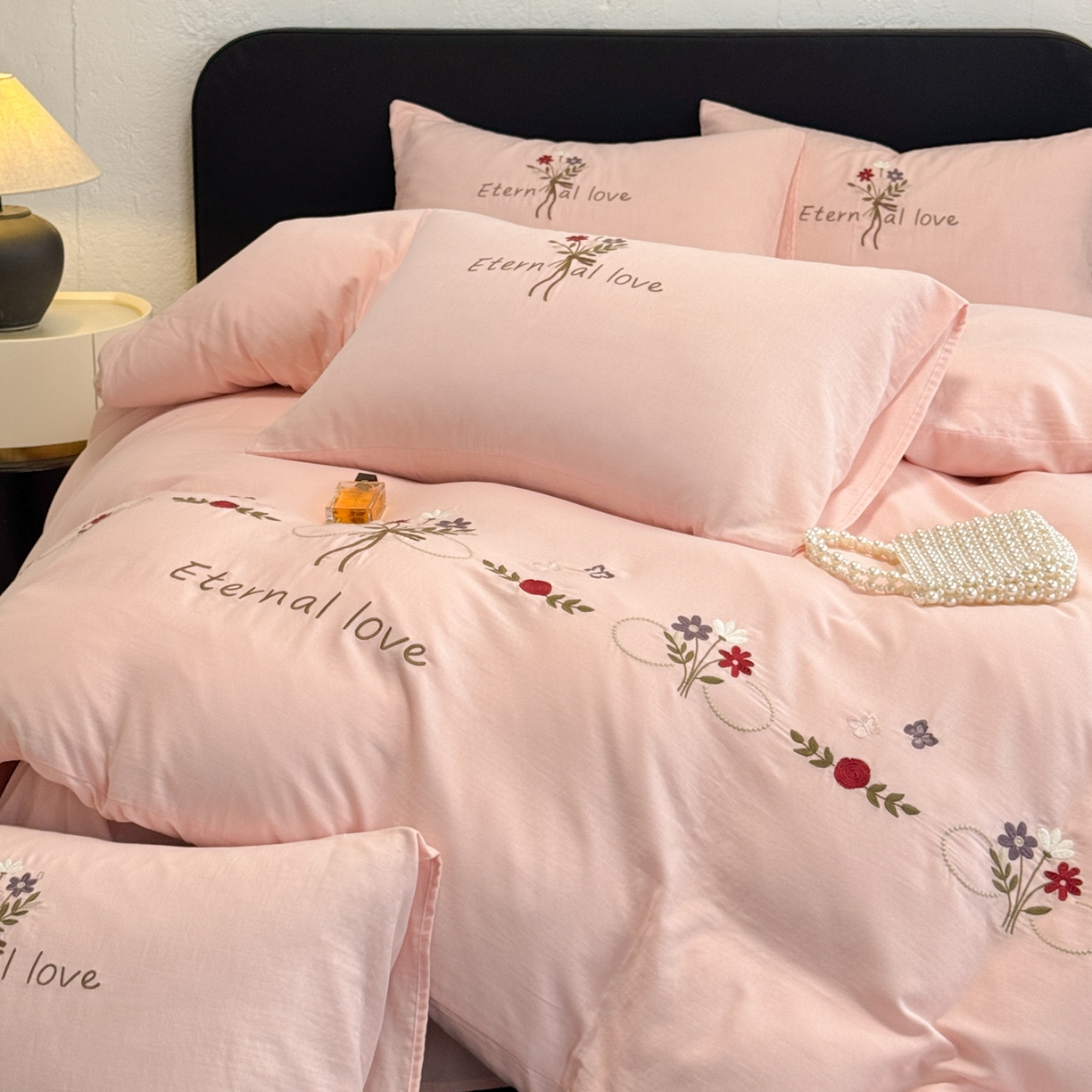 91家纺网 家纺一手货源 找家纺 （总）懒猫家纺 2026新款双层纱刺绣四件套